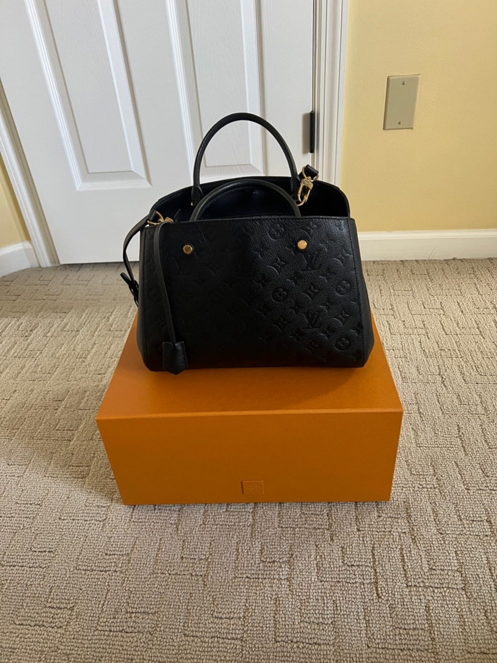 Louis Vuitton Montaige Black MM Empreint Noir Black Tote Bag
